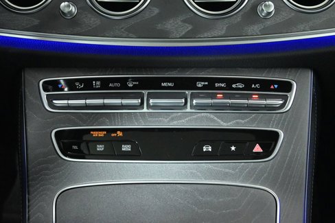 Used 2021 Mercedes-Benz E 350 4MATIC Sedan image 23
