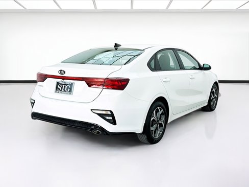 Used 2019 Kia Forte LXS image 4