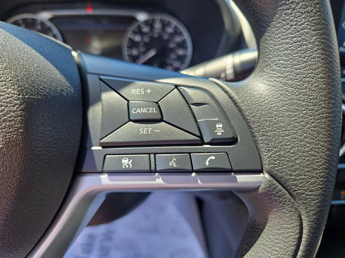 Used 2024 Nissan Sentra SV image 24