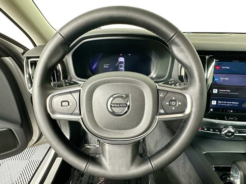 Certified 2025 Volvo S60 B5 Core image 11