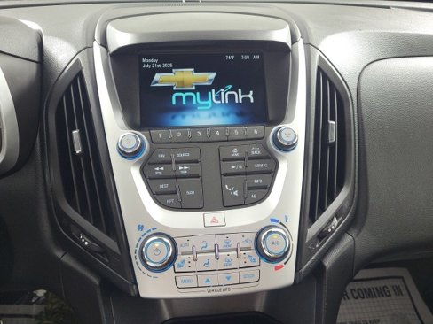 Used 2016 Chevrolet Equinox LTZ w/ Enhanced Convenience Package image 30