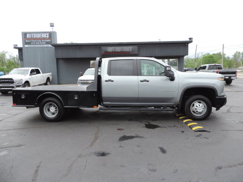 Used 2024 Chevrolet Silverado 3500 W/T w/ WT Convenience Package image 3