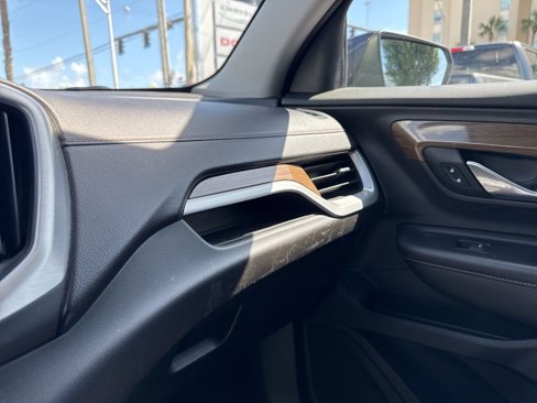 Used 2019 GMC Terrain SLE image 21