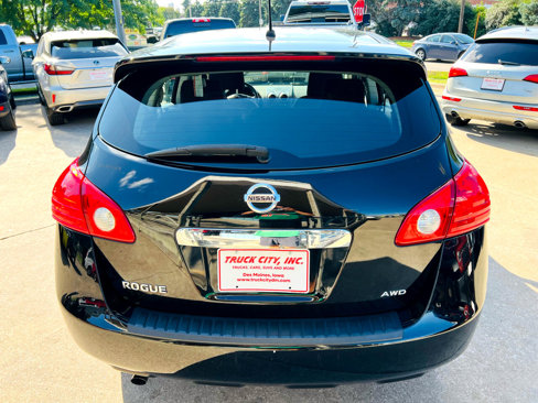 Used 2015 Nissan Rogue S image 4