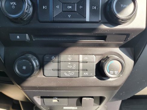Used 2016 Ford F150 XL w/ Equipment Group 101A Mid image 27