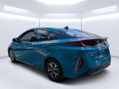 Used 2019 Toyota Prius Prime Premium image 5