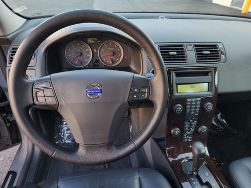 Used 2005 Volvo S40 2.4i image 8