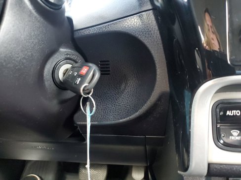 Used 2017 Toyota Corolla LE image 29