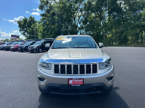 Used 2014 Jeep Grand Cherokee Laredo w/ Security & Convenience Group image 2