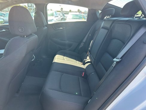 Used 2024 Chevrolet Malibu LT image 25