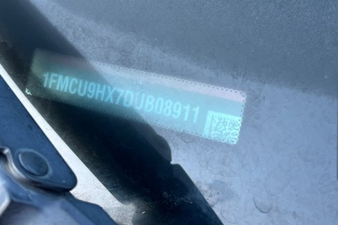Used 2013 Ford Escape SEL image 2