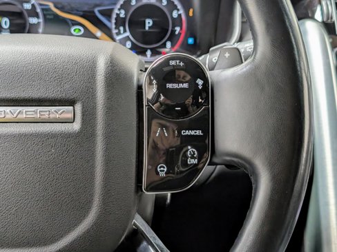 Used 2019 Land Rover Discovery HSE Luxury image 40