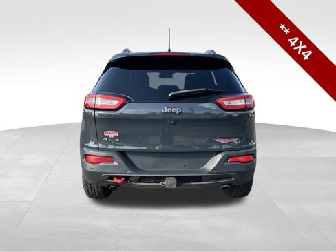 Used 2016 Jeep Cherokee Trailhawk w/ Leather Interior Group image 4