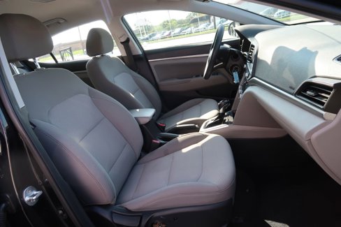 Used 2020 Hyundai Elantra SEL w/ Cargo Package (C1) image 9