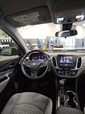 Used 2023 Chevrolet Equinox LT image 24
