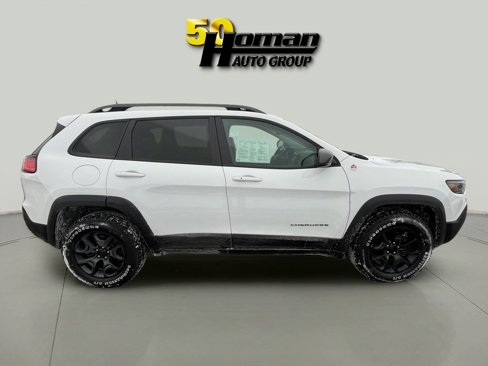 Used 2021 Jeep Cherokee Trailhawk w/ Sun, Sound & Nav Group image 6
