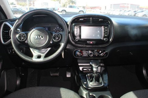 Used 2021 Kia Soul S image 13