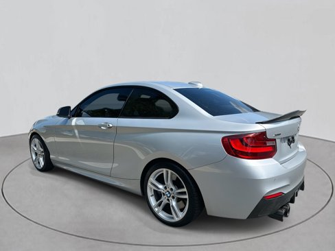 Used 2017 BMW M240i xDrive Coupe image 3