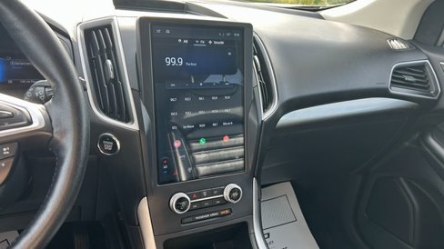 Used 2023 Ford Edge SEL image 22