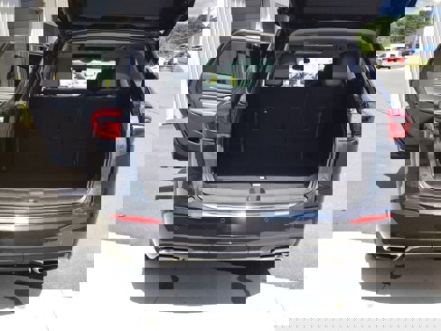 Used 2021 Buick Enclave Essence w/ Sound and Sites Package image 26