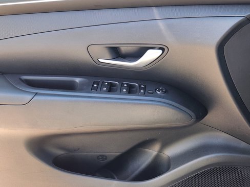 Used 2022 Hyundai Santa Cruz SEL Premium image 27