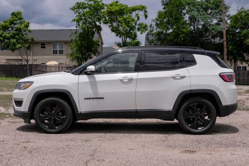 Used 2019 Jeep Compass Latitude image 15