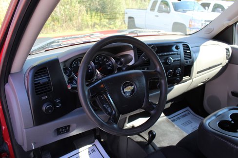 Used 2013 Chevrolet Silverado 2500 W/T w/ Snow Plow Prep Package image 21