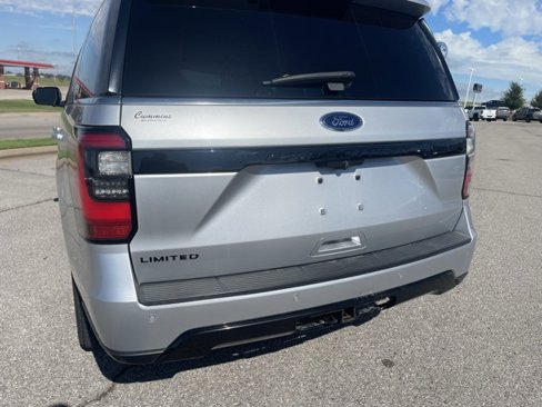 Used 2019 Ford Expedition Limited w/ Equipment Group 303A image 11