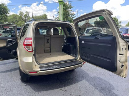 Used 2012 Toyota RAV4 Limited image 24