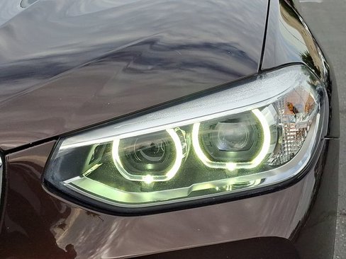 Used 2019 BMW X3 xDrive30i w/ Premium Package image 9