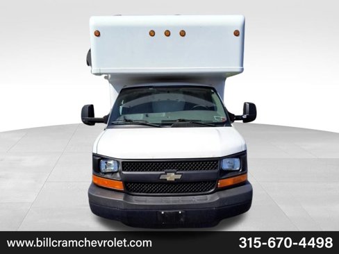 Used 2014 Chevrolet Express 3500 Extended w/ Smoker's Package image 17