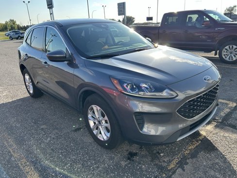 Used 2021 Ford Escape SE w/ Convenience Package image 3