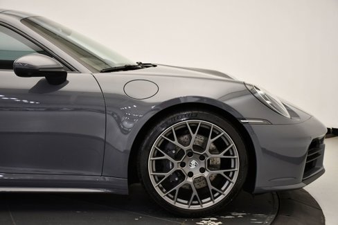 Used 2025 Porsche 911 Carrera image 14