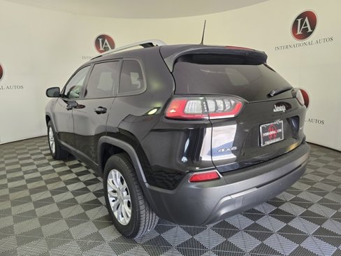 Used 2021 Jeep Cherokee Latitude image 7