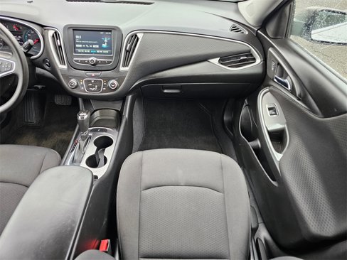 Used 2018 Chevrolet Malibu LS image 14