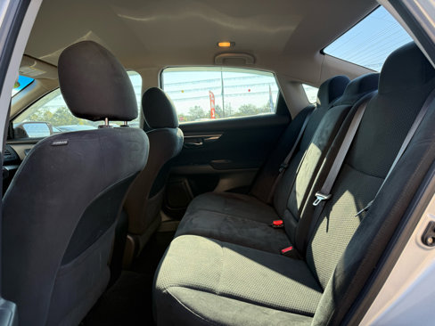 Used 2014 Nissan Altima 2.5 SV image 16