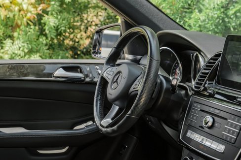 Used 2018 Mercedes-Benz GLE 350 w/ Premium 1 Package image 21
