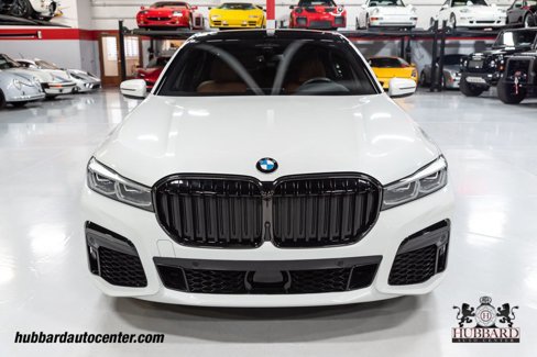 Used 2022 BMW 750i xDrive w/ M Sport Package image 3