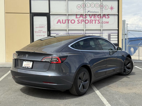 Used 2018 Tesla Model 3 Mid Range image 7