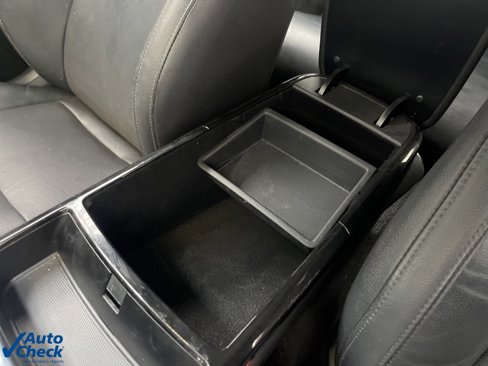 Used 2018 Kia Stinger Premium image 28