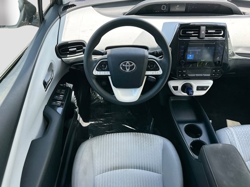 Used 2018 Toyota Prius Four image 20