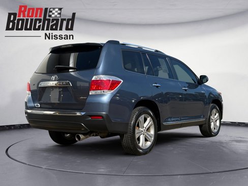 Used 2013 Toyota Highlander Limited image 2