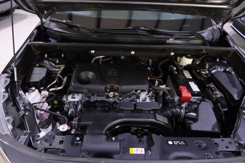Used 2021 Toyota RAV4 XLE image 9
