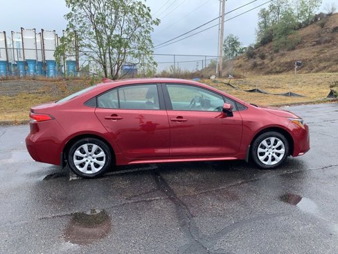 New 2025 Toyota Corolla LE image 3
