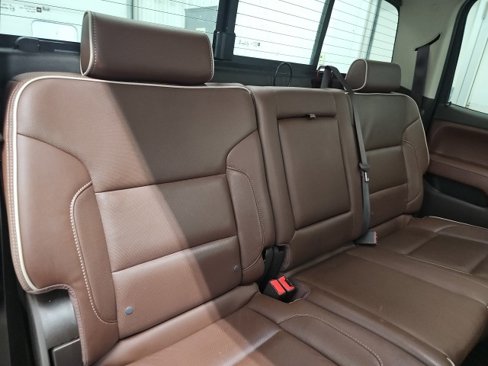Used 2016 Chevrolet Silverado 1500 High Country w/ High Country Premium Package image 16
