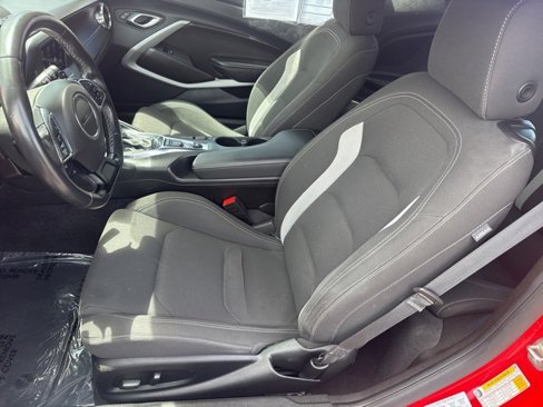 Used 2023 Chevrolet Camaro LT image 22