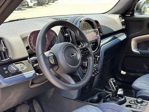 Used 2024 MINI Cooper Countryman S w/ Signature Upholstery Package image 32
