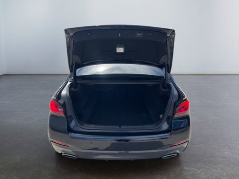 Used 2023 BMW 540i xDrive w/ M Sport Package image 17