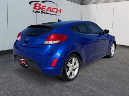 Used 2012 Hyundai Veloster image 13