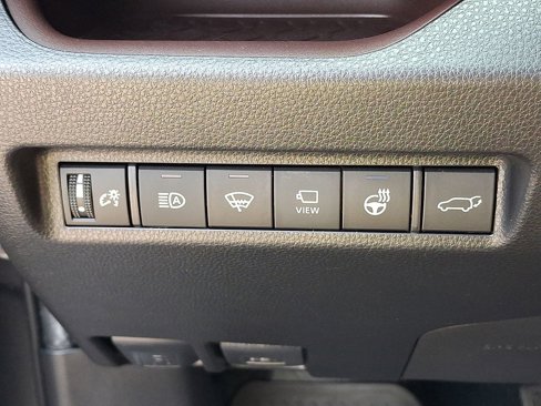 Used 2021 Toyota RAV4 Limited image 28